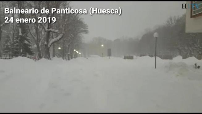Cerca de 200 personas quedan aisladas en el balneario de Panticosa tras las últimas nevadas