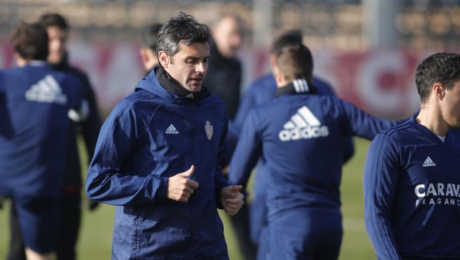 Chechu Dorado, en un entrenamiento del Real Zaragoza