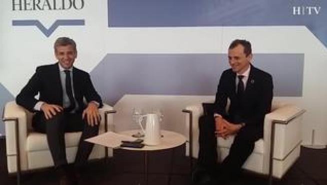 El ministro de Ciencia, Innovación y Tecnología, Pedro Duque, ha participado en una nueva edición del Foro HERALDO. El evento ha tenido lugar este martes en el Hotel Reina Petronila de la capital aragonesa.