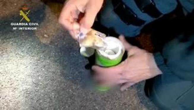 La droga fue hallada en Zaragoza en el interior de un turismo ocupado por 3 personas