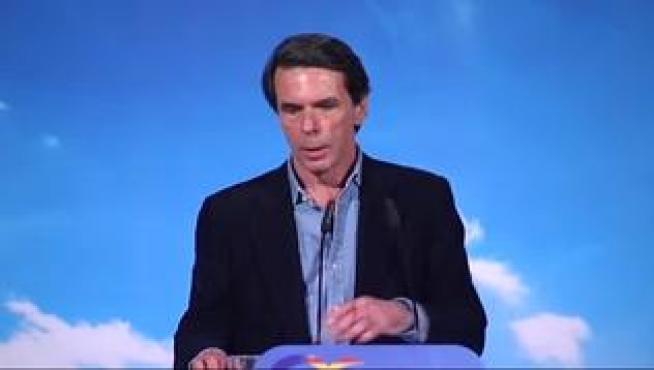 El expresidente del Gobierno le pide a Casado que plante cara a “esa pandilla de incompetentes” que gobiernan en Cataluña
