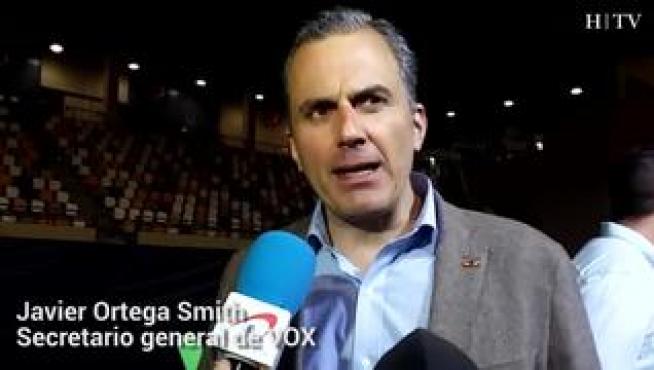 El secretario general de VOX afirma que con su propuesta valdría para que "los cuerpos de seguridad puedan controlar la frontera"