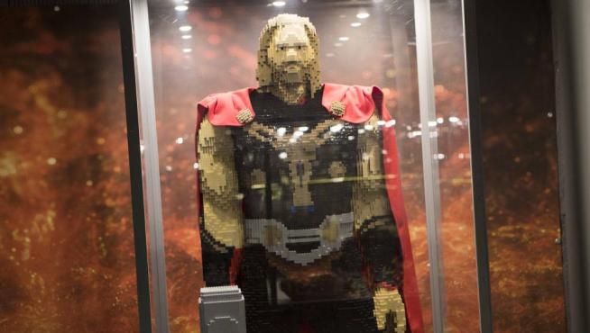 Thor, de Los Vengadores, en Lego
