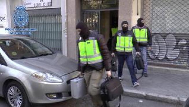 La Policía Nacional ha desarticulado este lunes en Madrid la infraestructura del órgano oficial de comunicación de la organización terrorista colombiana Ejército de Liberación Nacional, en una operación en la que se ha detenido a su administrador.