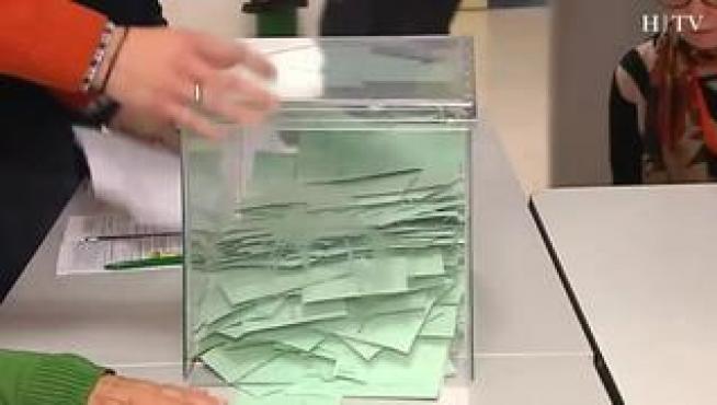 ¿A qué hora abren los colegios electorales? ¿Cuándo cierran? ¿Qué hay que llevar? Estas son algunas pautas y curiosidades a tener en cuenta para acudir a votar este domingo para las elecciones generales.