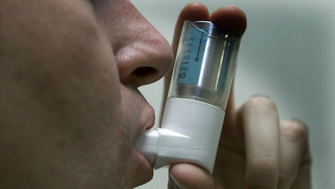 Los inhaladores son algunos de los métodos utilizados para tratar el asma