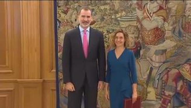 El rey ha recibido esta mañana en el Palacio de La Zarzuela a la presidenta del Congreso y al presidente del Senado. A las 11:00 ha despachado con Meritxell Batet y una hora más tarde ha hecho lo propio con Manuel Cruz.