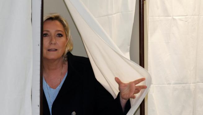 Marine Le Pen ha votado este domingo en Francia