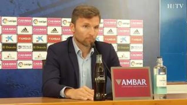 Además de los esperados anuncios de las tres incorporaciones ya cerradas y firmadas, Lalo Arantegui dio carácter oficial a la condición de transferibles de tres futbolistas con aún contrato en vigor en el Real Zaragoza: Jorge Pombo, Diogo Verdasca y Alberto Benito ya conocen desde el lunes que no entran en los planes del club si encuentran una solución en forma de salida durante las próximas semanas.