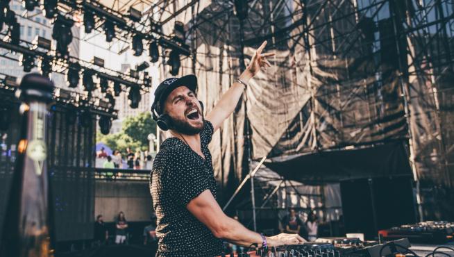 El pinchadiscos Fisher triunfa en las verbenas de Aragón con su 'Losing It'.