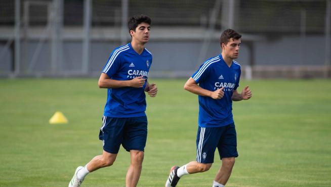 Clemente y Soro trotan juntos en un entrenamiento en la Ciudad Deportiva.