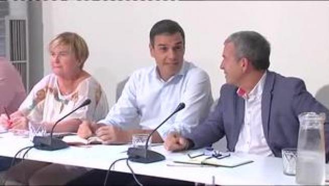 El presidente del Gobierno en funciones, Pedro Sánchez, se ha reunido con colectivos de la España Vaciada para escuchar las necesidades de ambos sectores y enfocar el rumbo político en este aspecto. También ha tenido un encuentro con asociaciones educativas.