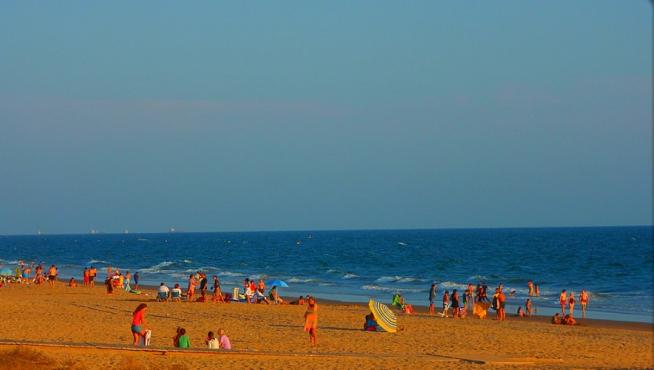 Playa de Punta Umbría (Huelva), lugar de la agresión.