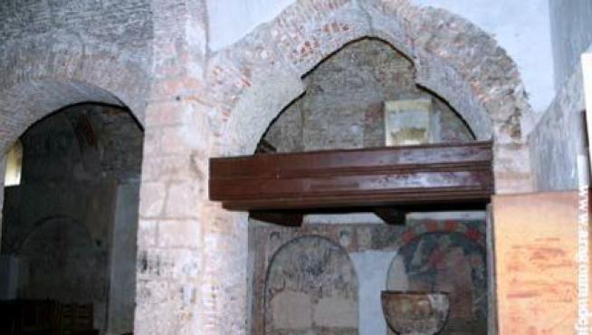 Finaliza la primera fase de reparación del techo de la ermita de