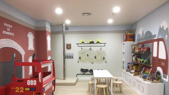 La decoradora Eva Monge ha diseñado la nueva sala de Oncopediatría y Neuropediatría del Infantil.