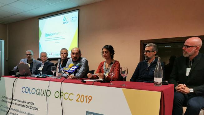 En la imagen, los responsables de los seis proyectos que se han presentado en la celebración del tercer Coloquio Internacional sobre Cambio Climático en Zonas de Montaña OPCC 2019 en Jaca