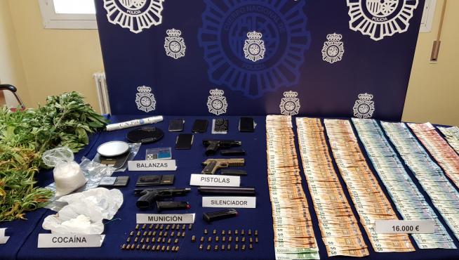 Material incautado por la Policía Nacional.