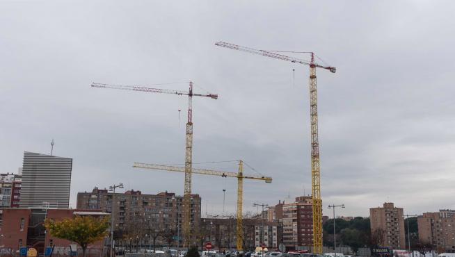 OBRAS DE TORRE ZARAGOZA EN AVENIDA DE NAVARRA / 08-12-2019 / FOTOS: FRANCISCO JIMENEZ [[[FOTOGRAFOS]]]
