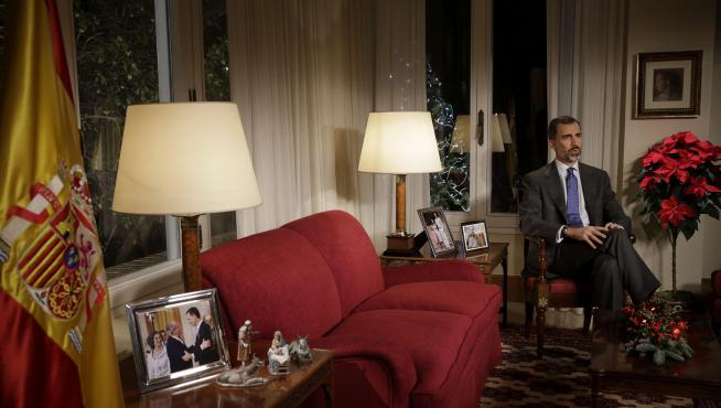 Felipe VI en el primer discurso navideño tras suceder a su padre en el trono.