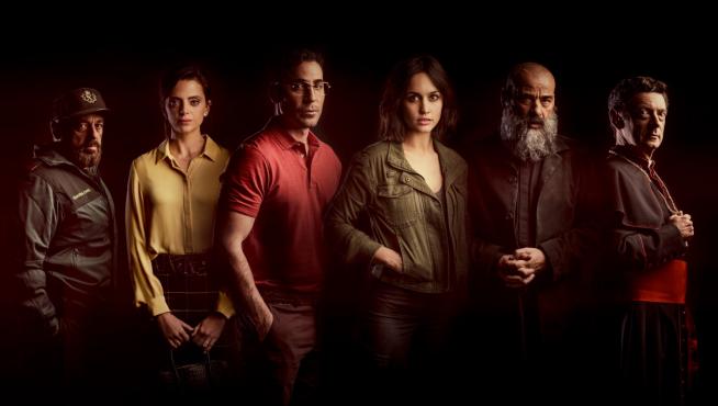 Imagen promocional de la serie '30 monedas', de Álex de la Iglesia.