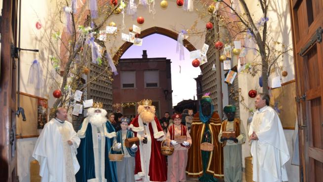 Cabalgata de los Reyes Magos en Tauste.
