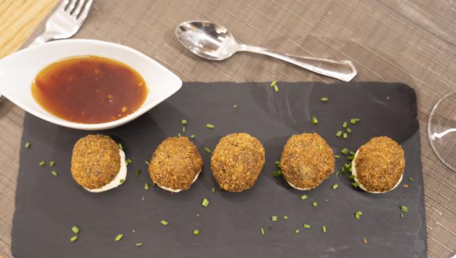 Croquetas del bar restaurante Portal de Guadalaviar en Teruel.