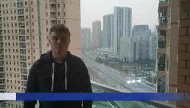 Los españoles de Wuhan ya han hecho las maletas. Aún no se sabe la hora pero ya está confirmado que abandonarán esta ciudad fantasma en un avión francés y que pasarán la cuarentena en un hospital de Madrid.