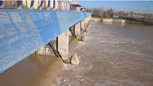 Balones en el Ebro