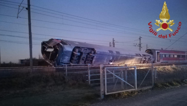 Así fue el descarrilamiento del tren de Italia.
