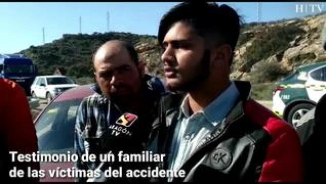 Aún muy bien sin conocer cómo estaban las víctimas del accidente de Caspe, los familiares explicaban cómo se habían enterado del accidente ocurrido en la A-230