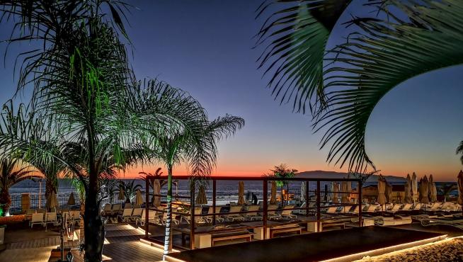 El Hotel de Tenerife donde permanecen aislados más de mil turistas.