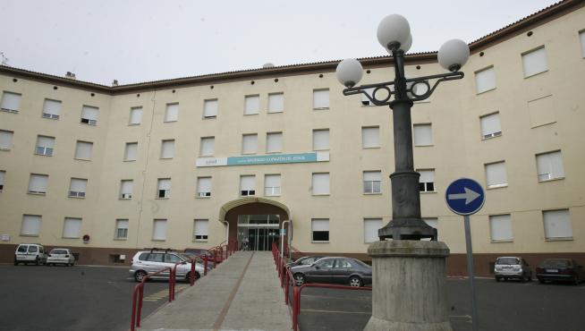 Fachada del Hospital Provincial de Huesca.