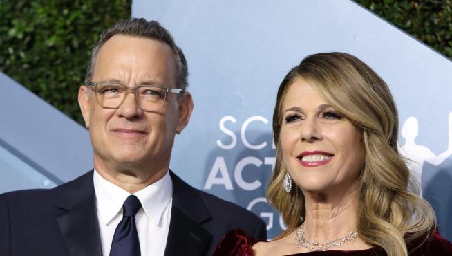 FILE PHOTO: Tom Hanks and Rita Wilson