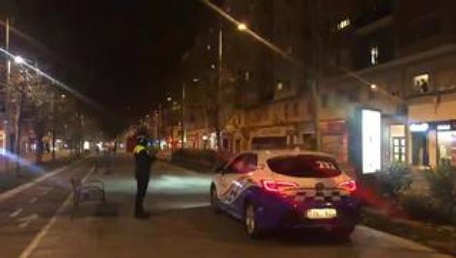 La policía Local de Zaragoza agradece a los ciudadanos que se mantengan en casa. "Hacéis que nuestro trabajo, incluso en estos momentos de adversidad sea verdaderamente gratificante"