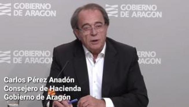 El consejero de Hacienda del Gobierno de Aragón, Carlos Pérez Anadón, ha detallado este miércoles las operaciones que el Gobierno de Aragón ha cerrado con las entidades bancarias para aportar liquidez a la Tesorería.