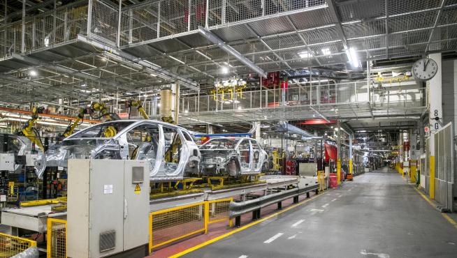 La fábrica de Opel en Figueruelas reabrió parcialmente el pasado lunes tras casi dos meses de parón.