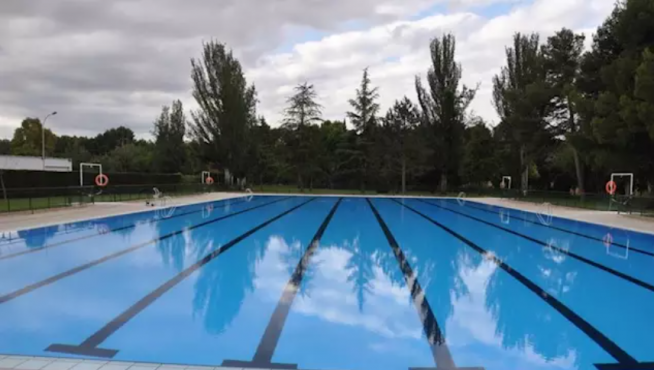 Piscina Ejea de los Caballeros.