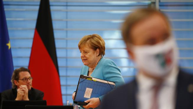 Chancellor Merkel meets German Federal State Premiers in Berlin