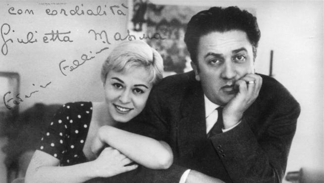 Fellini narra el cuento fascinante de su vida.