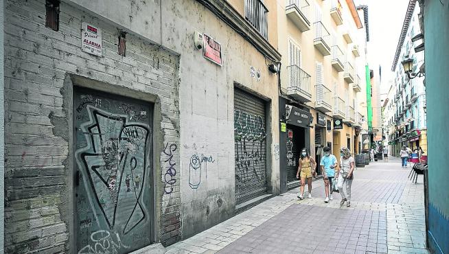 Los locales vacíos se han multiplicado en los últimos años en la capital aragonesa.