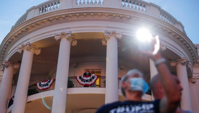 Donald Trump se dirige a los estadounidenses desde la Casa Blanca en la celebración del 4 de Julio