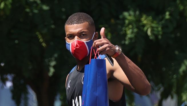 Kylian Mbappe was tested positive for the corona virus as media reports
