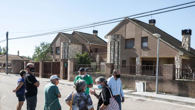 Vecinos de Nuez de Ebro denuncian la okupación de dos adosados