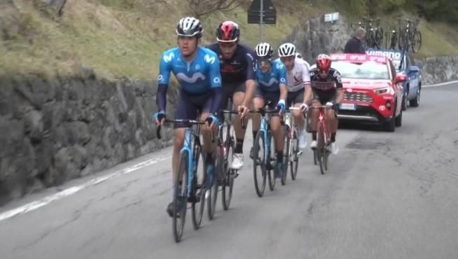 Sergio Samitier tira del grupo en el ascenso al puerto del Stelvio