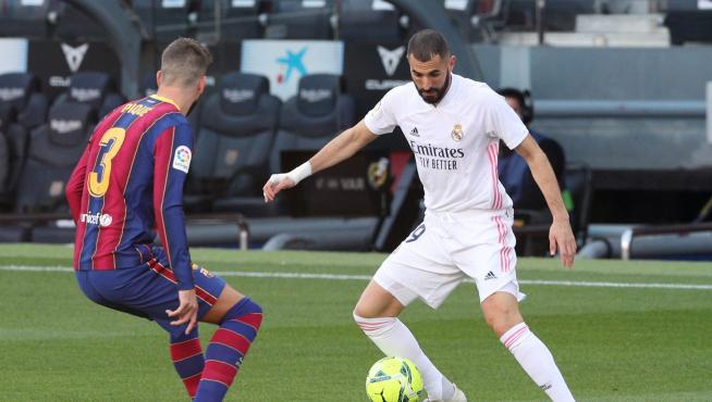 Encuentro entre el FC Barcelona y el Real Madrid.