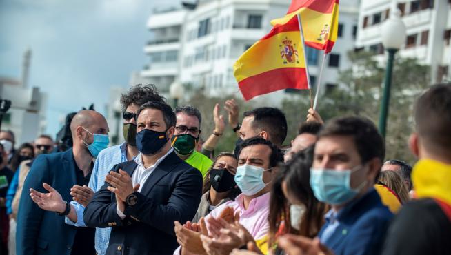 Santiago Abascal asistió en Lanzarote a una concentración contra "la invasión migratoria en Canarias"