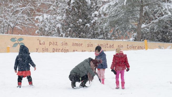 La nieve de Filomena tiñe de blanco la provincia de Teruel
