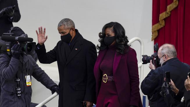 Barack Obama y su esposa Michelle en el toma de posesión de Biden.
