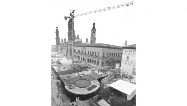 Obras de remodelación de la plaza del Pilar de Zaragoza en 1991