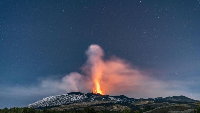 Nueva erupción del volcán Etna.